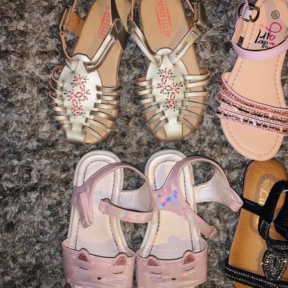 💐Girls Sandals 💐 - Picture 2 of 7